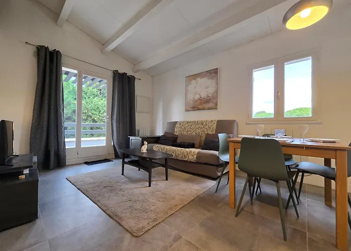Joli Appartement T2 Cabine Tennis Village